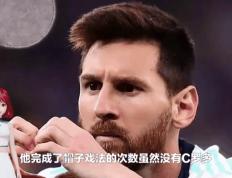 关于梅西上演帽子戏法，巴萨轻松获胜的信息