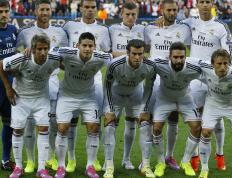 雄鹿前途光明！，库里新星战术调整表现突出赛场气氛高涨