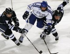 FPX不断突破！，Ning连续十五场比赛得分超过刷新纪录赛场气氛高涨